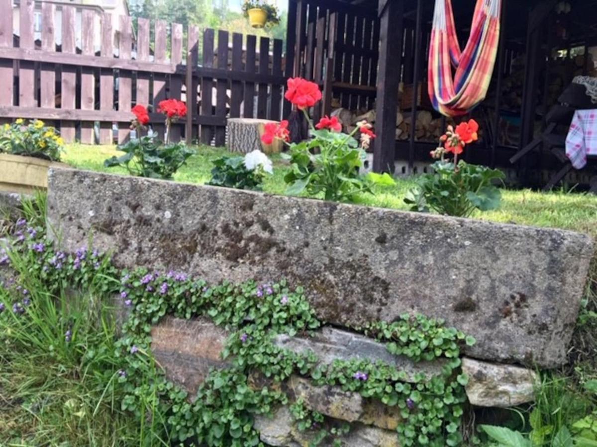 Chaloupka Na Konci Sveta Raskov Exterior foto